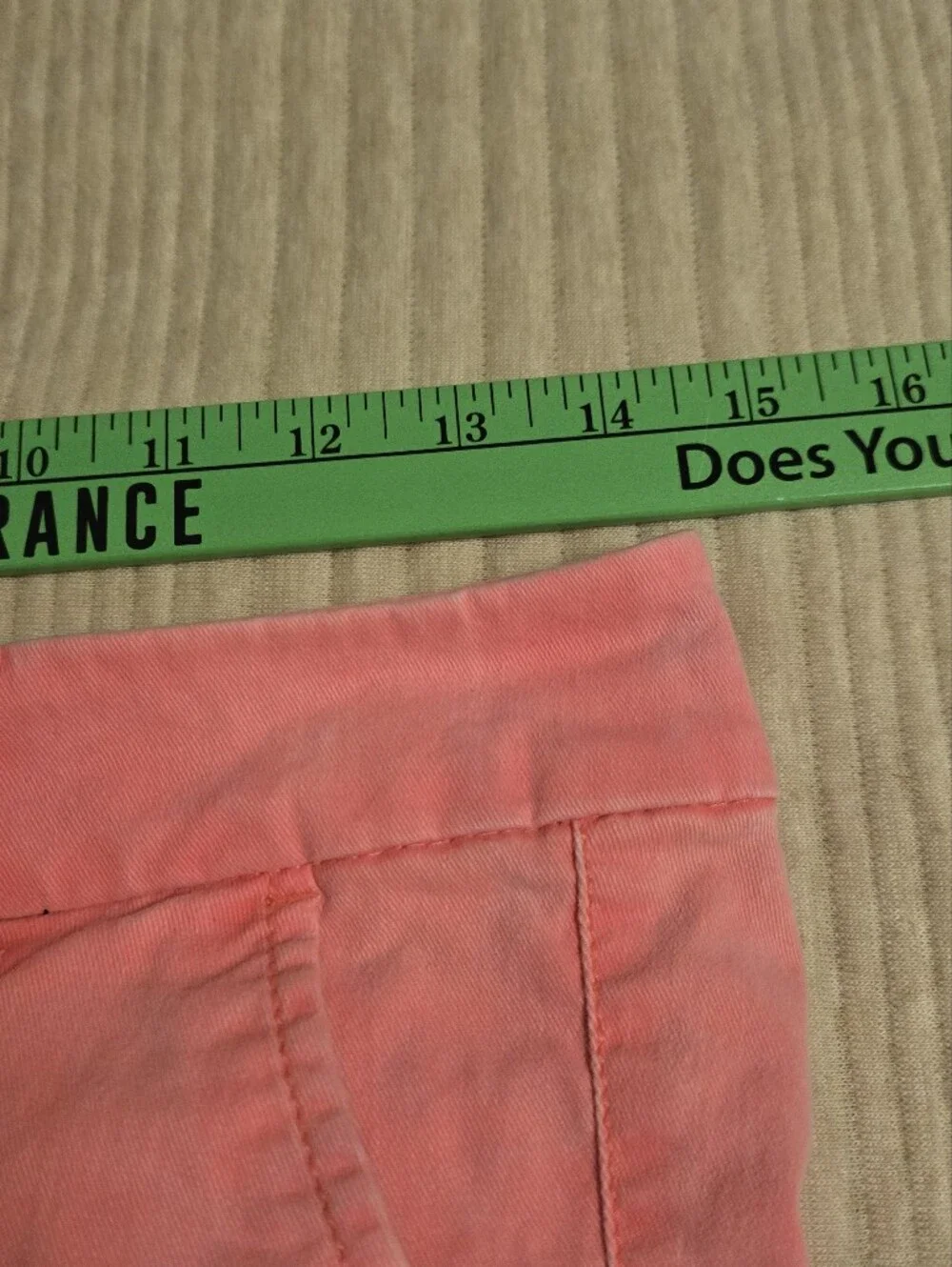 American Eagle Outfitters Coral Pink Stretch Jean Midi Shorts. Size 0.